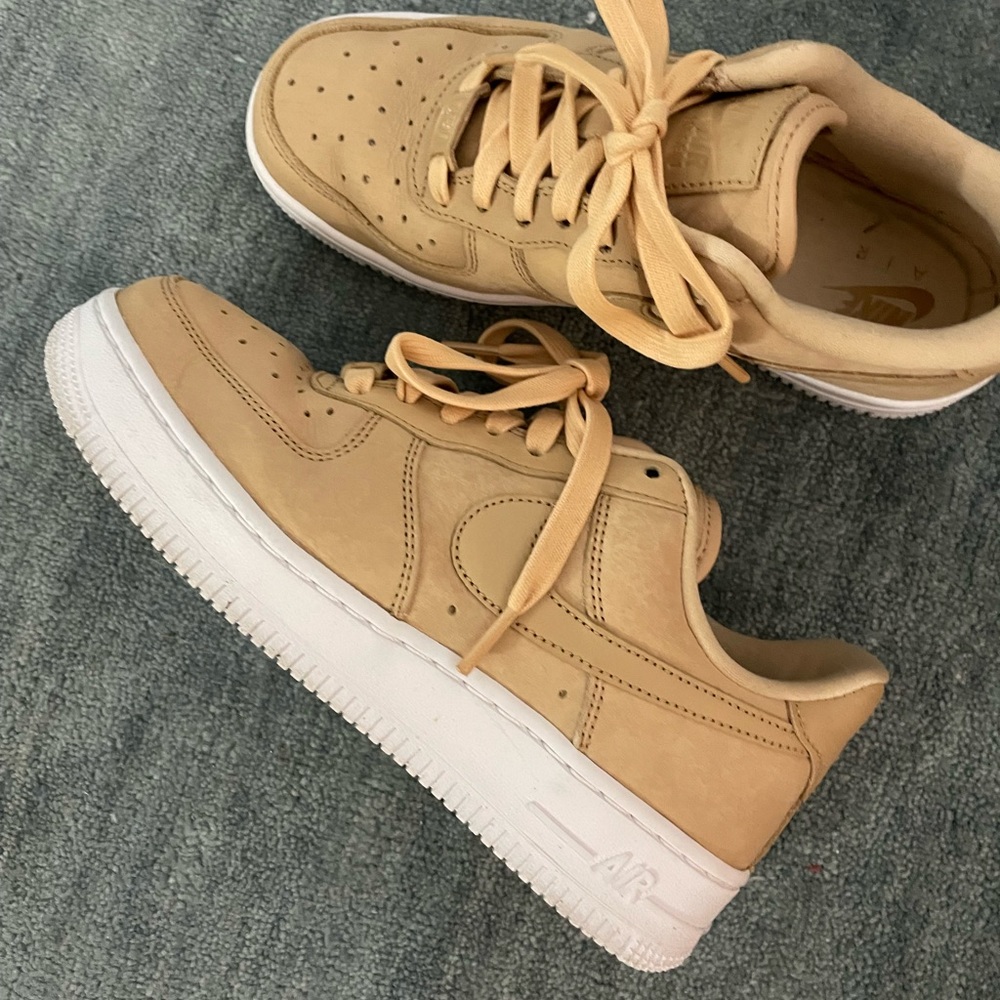 Women’s Air Force 1 6.5